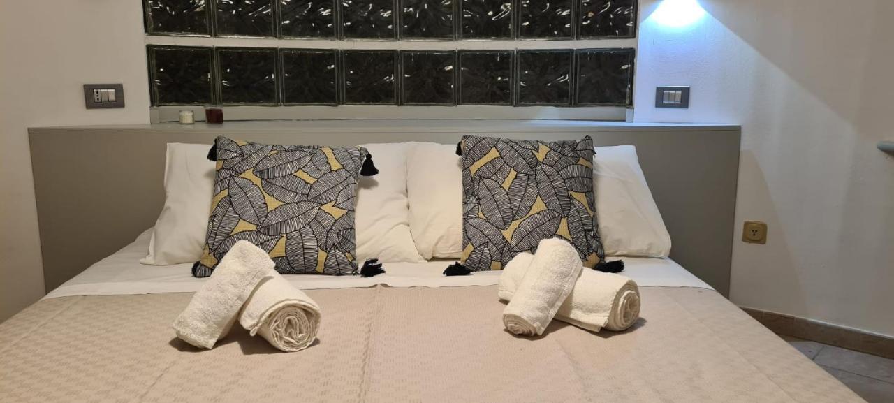 215 Addaura Luxury Room ปาแลร์โม ภายนอก รูปภาพ