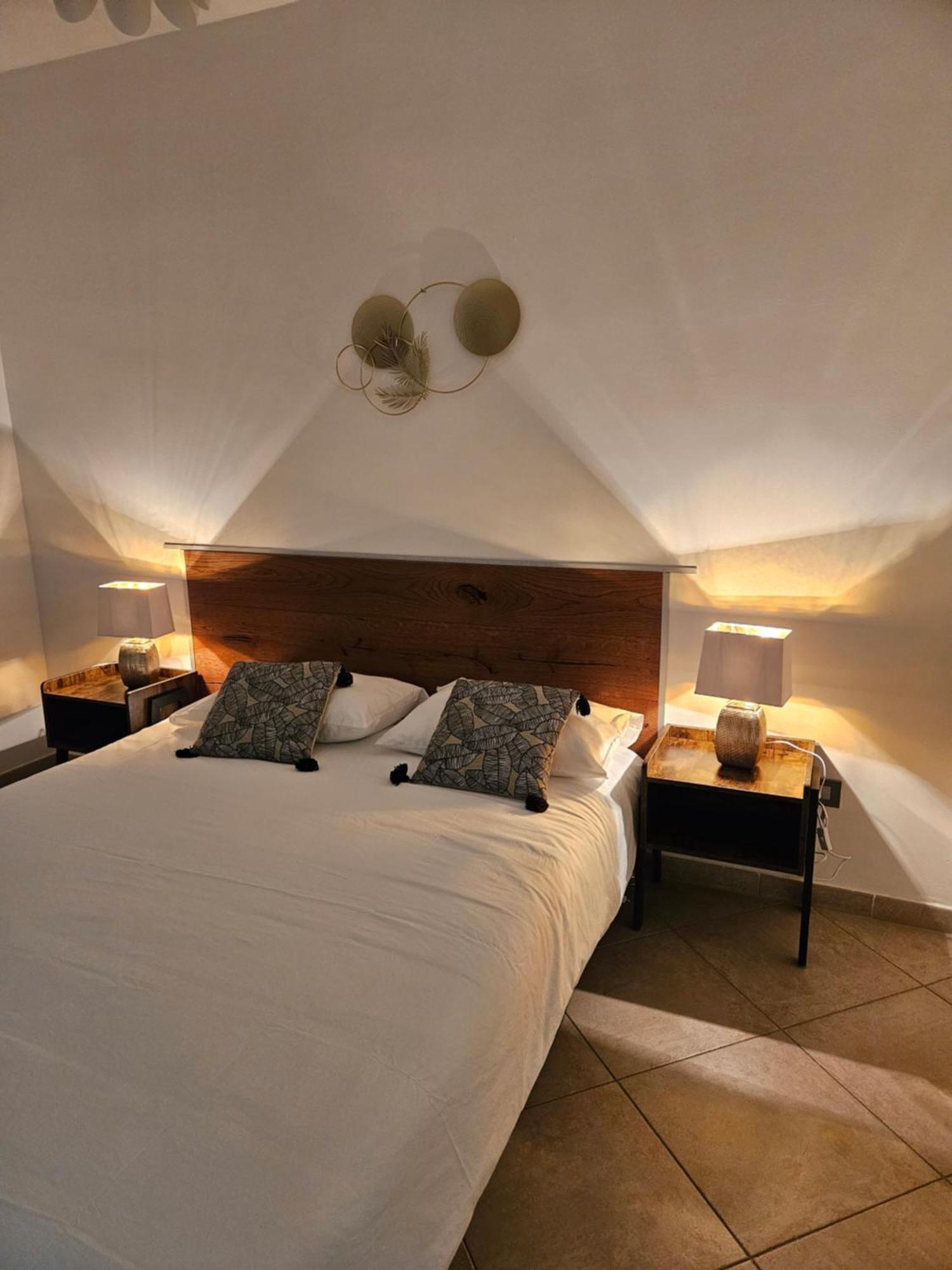 215 Addaura Luxury Room ปาแลร์โม ภายนอก รูปภาพ
